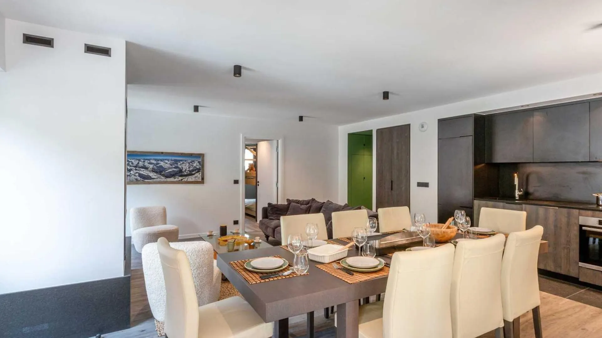 Bel Appartement Avec Wifi, Garage, Cheminee Et Grande Terrasse Au Pied Des Pistes A Val-D'Isere - Fr-1-694-325 Apartment