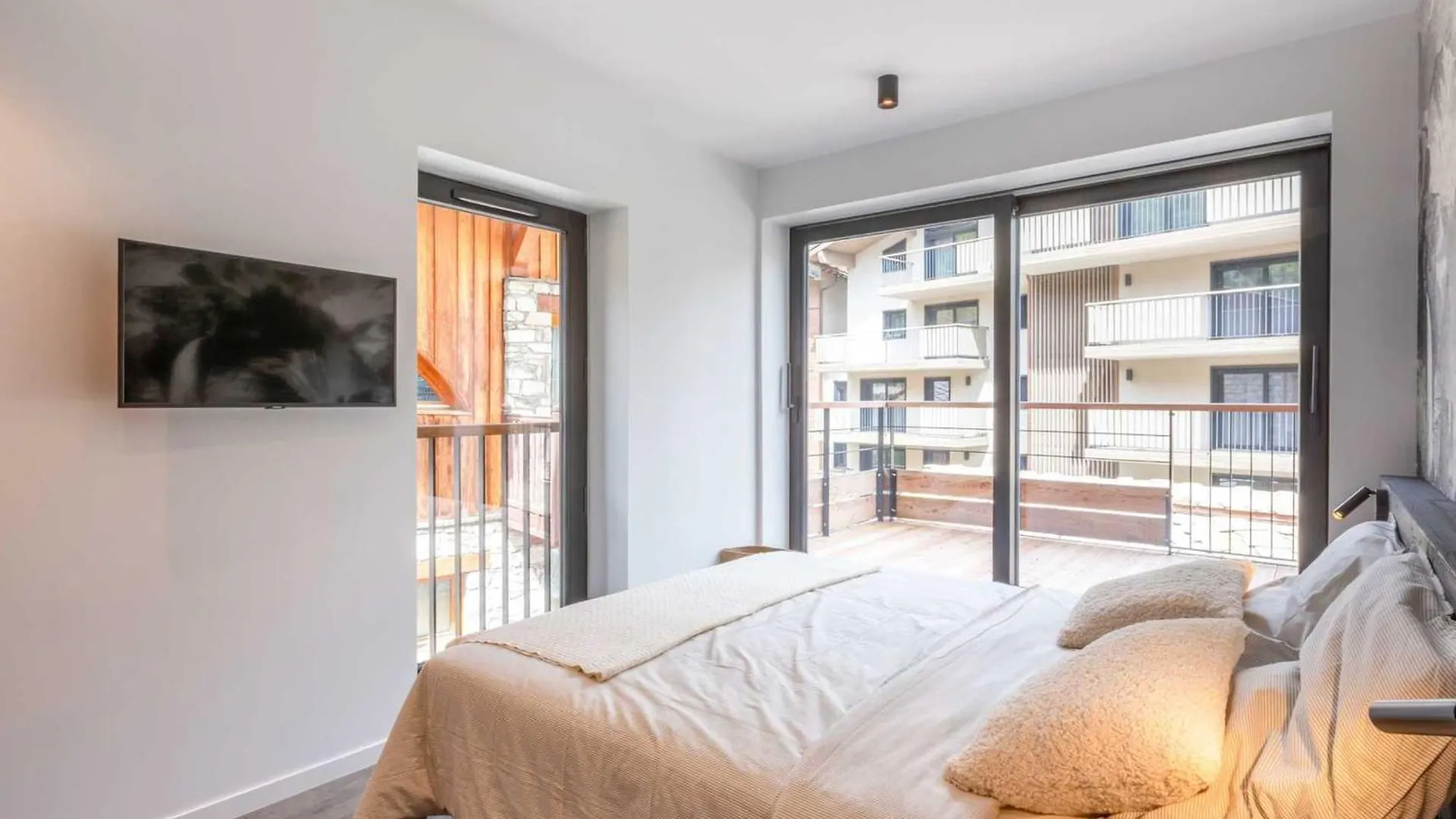 Bel Appartement Avec Wifi, Garage, Cheminee Et Grande Terrasse Au Pied Des Pistes A Val-D'Isere - Fr-1-694-325 Apartment