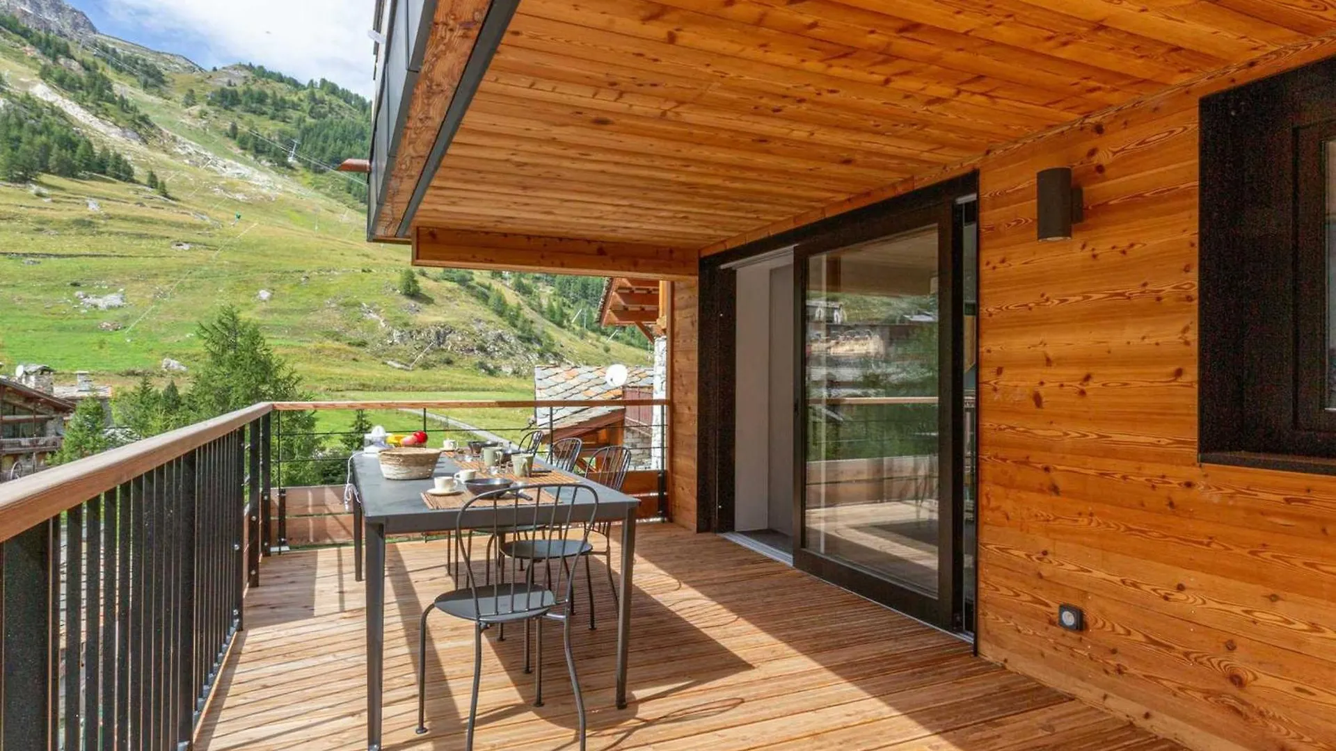 アパート Bel Appartement Avec Wifi, Garage, Cheminee Et Grande Terrasse Au Pied Des Pistes A Val-D'Isere - Fr-1-694-325 フランス